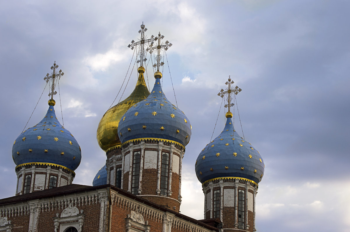 Купола Успенского собора. Рязанский Кремль - Константин Тимченко