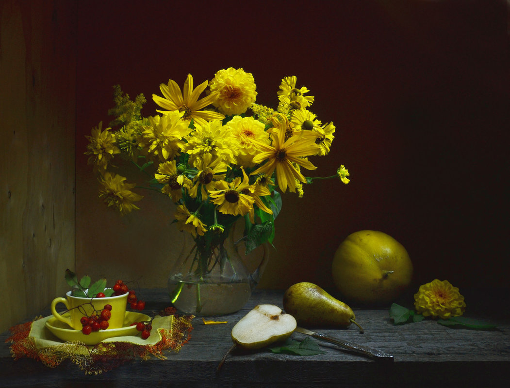 Желтые шары-цветы из детства... - Валентина Колова