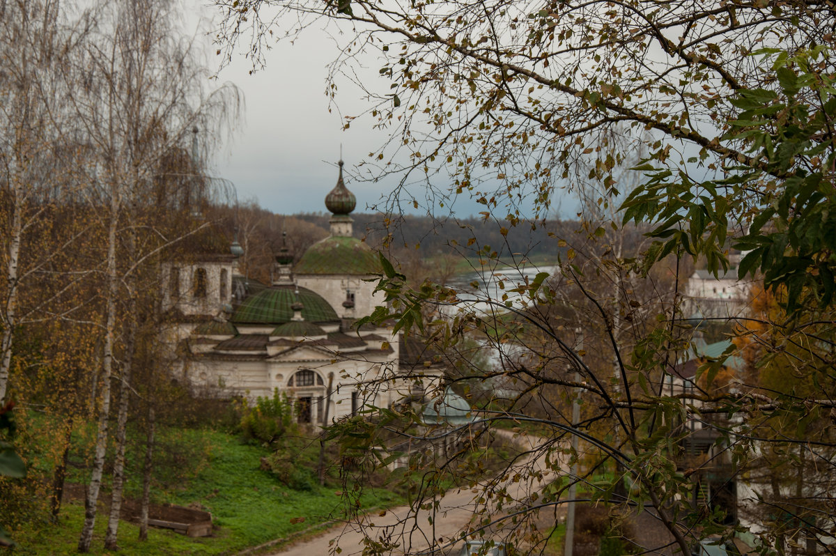 Осень в Старице - Alexander Petrukhin 