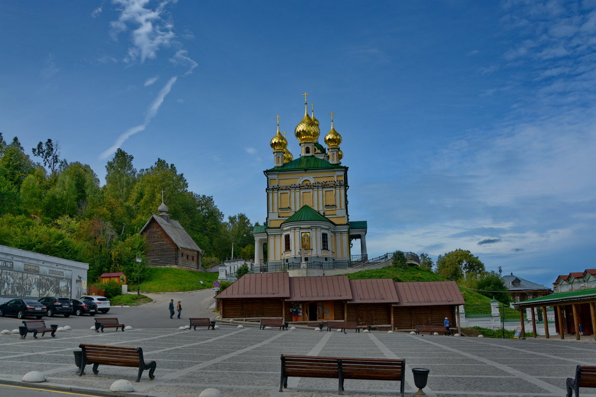 Плёс Воксресенская Церковь