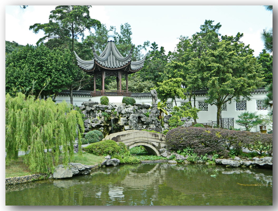 В Китайском саду - Андрей K.