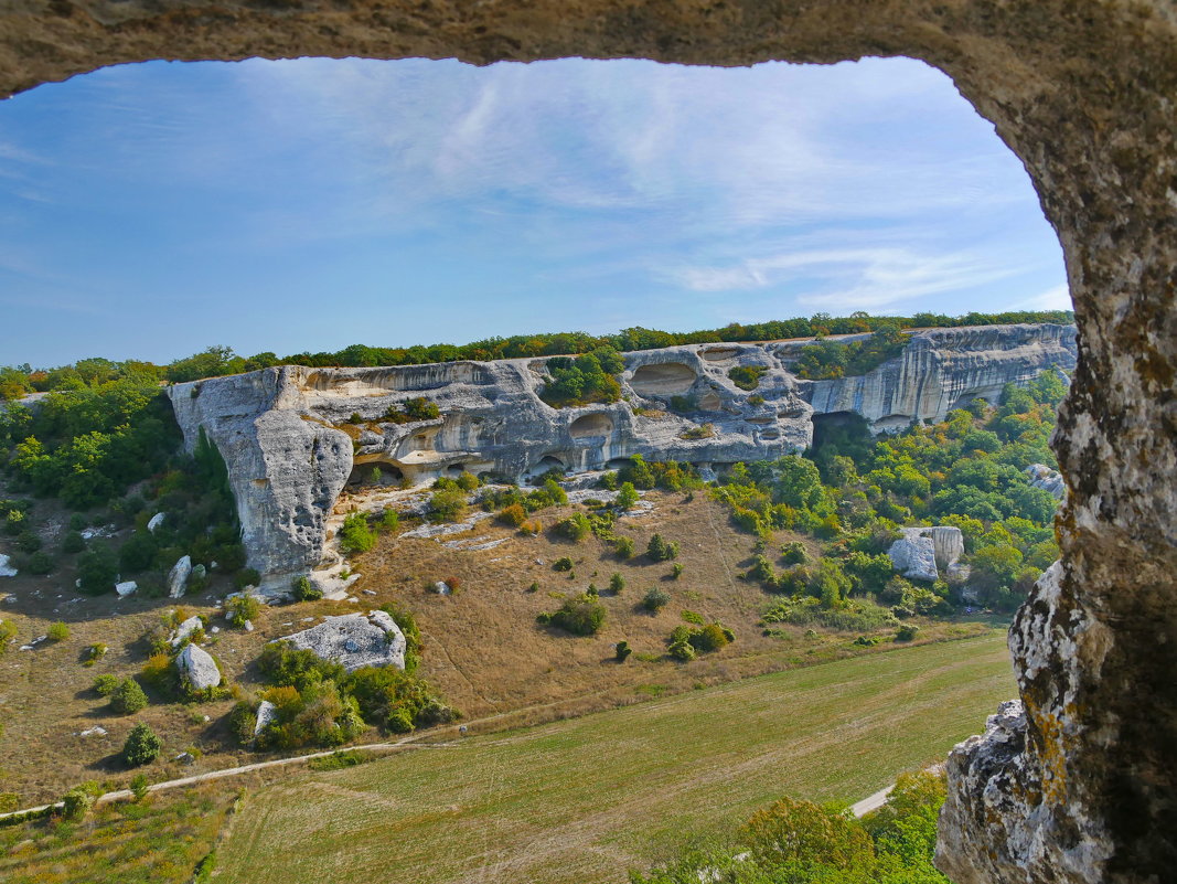 Взгляд из пещеры Эски-Кермена - Андрей Козлов