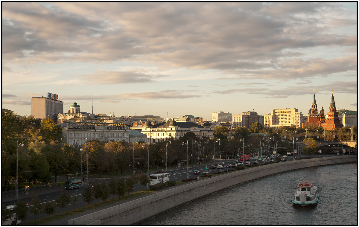 Москва река - Борис Гольдберг