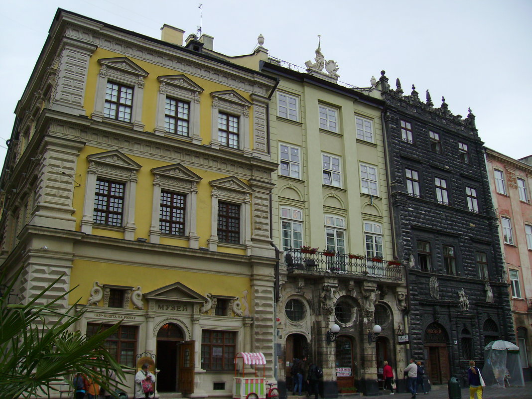 Жилые   дома   18   века   в   Львове - Андрей  Васильевич Коляскин