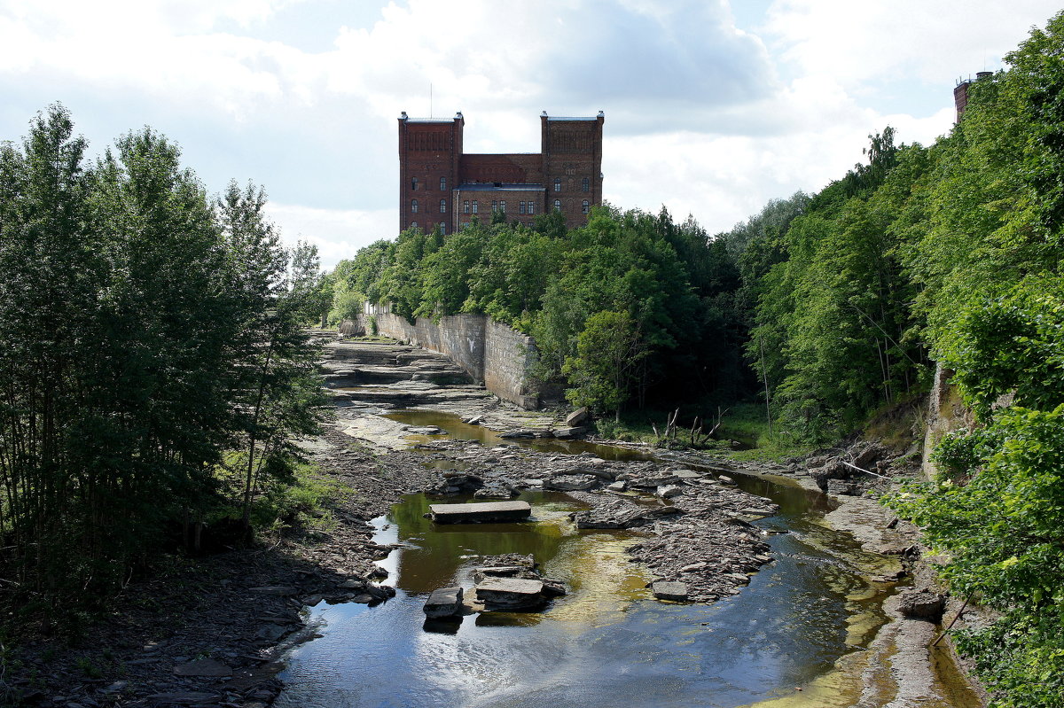 Старое природное русло Наровы со знаменитыми водопадами - Елена Павлова (Смолова)