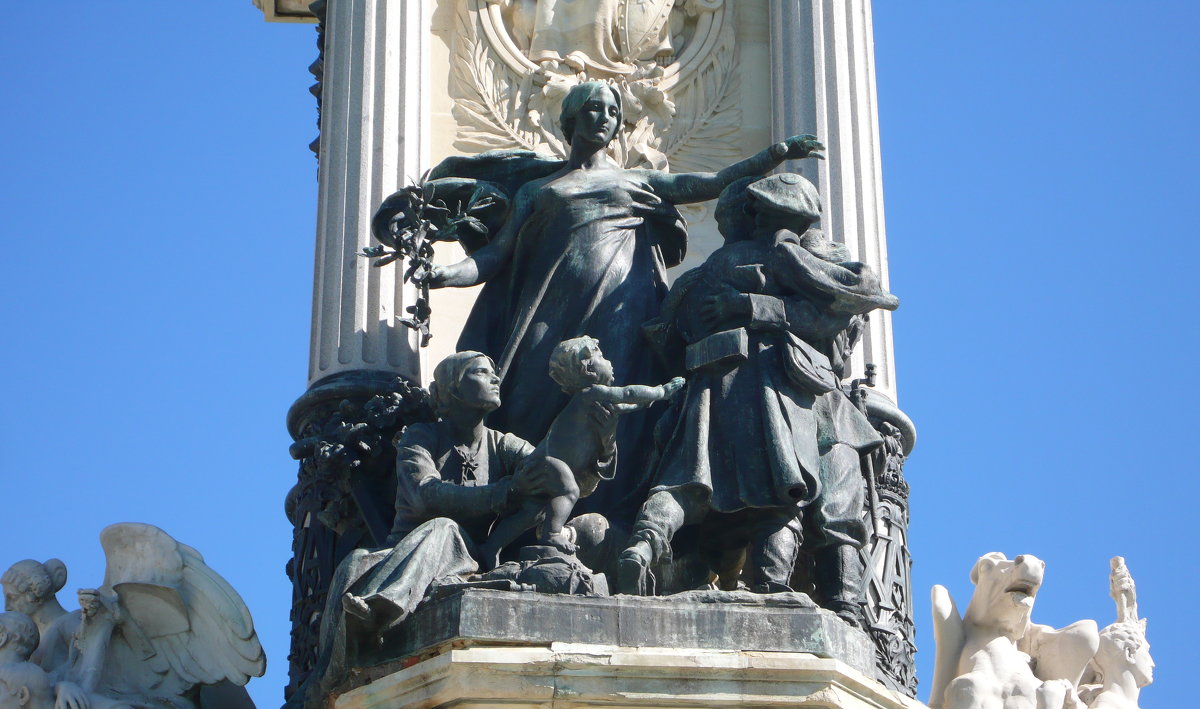 Монумент Альфонсу XII в парке Ретиро - Таэлюр 