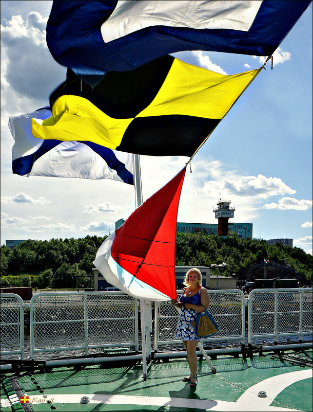 Девушка и флаги расцвечивания - Кай-8 (Ярослав) Забелин