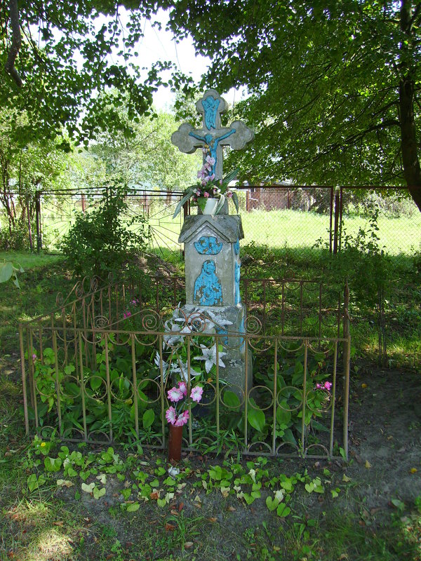 Символический   крест   в   Гошиве - Андрей  Васильевич Коляскин