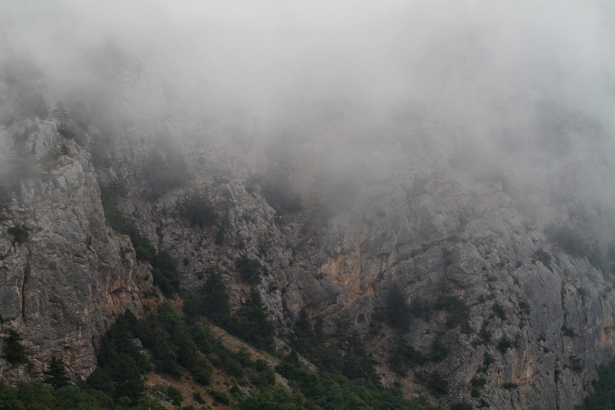 гора  в тумане - valeriy g_g