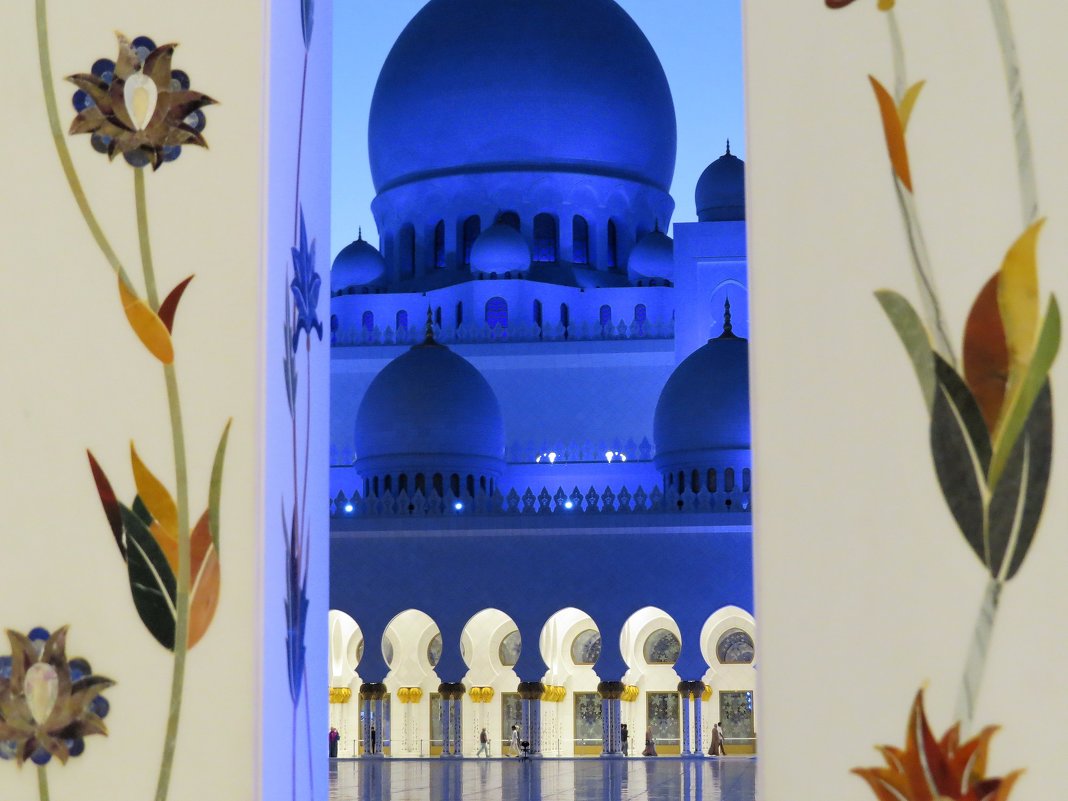 Мечеть Шейха Зайда в Абу-Даби - Маргарита 