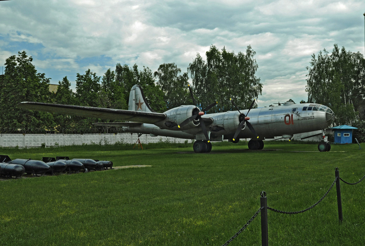 Ту-4. Единственный сохранившийся экземпляр. Монино. Tu-4. The only surviving specimen. Monino. - Юрий Воронов