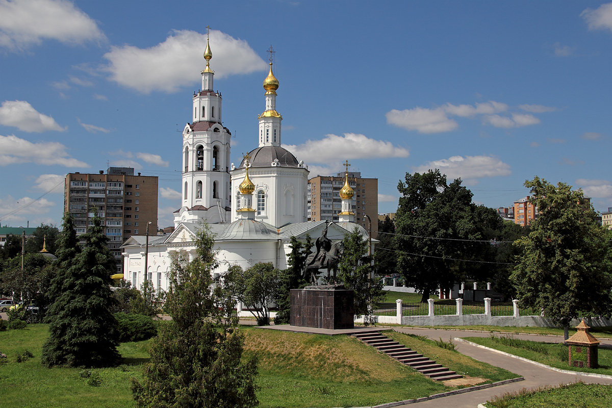 фото церквей орла