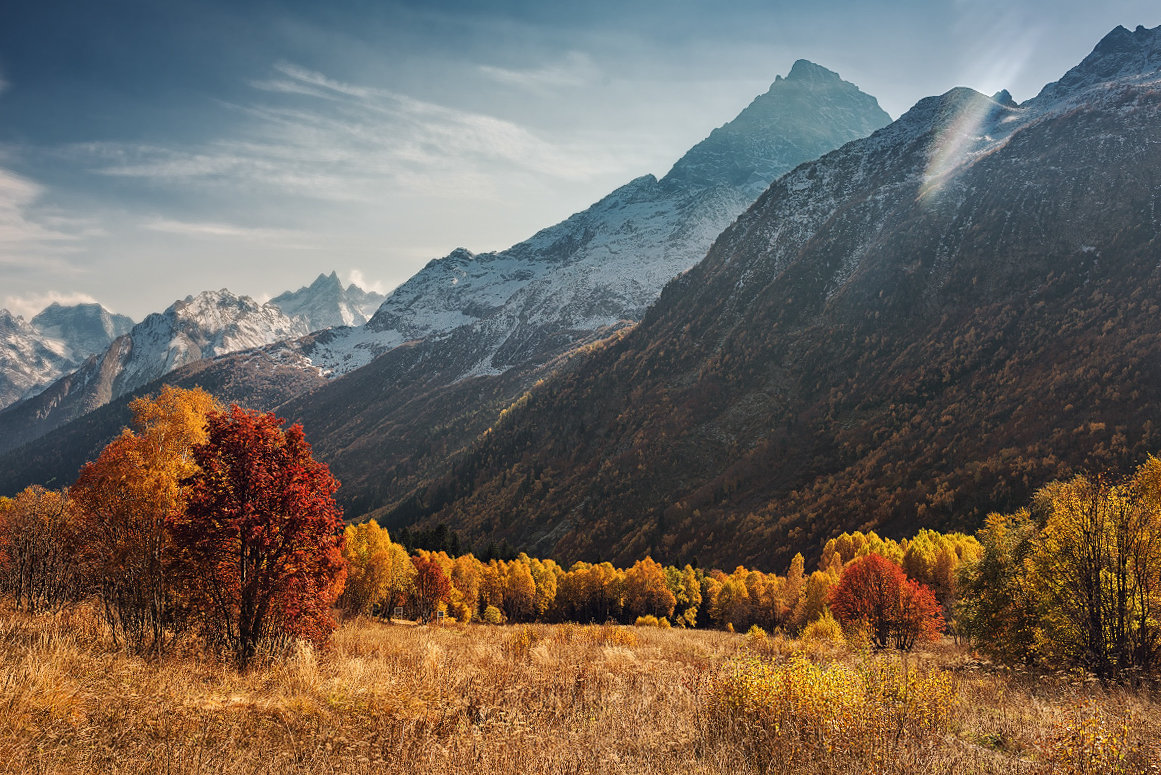 Белалакая гора осень