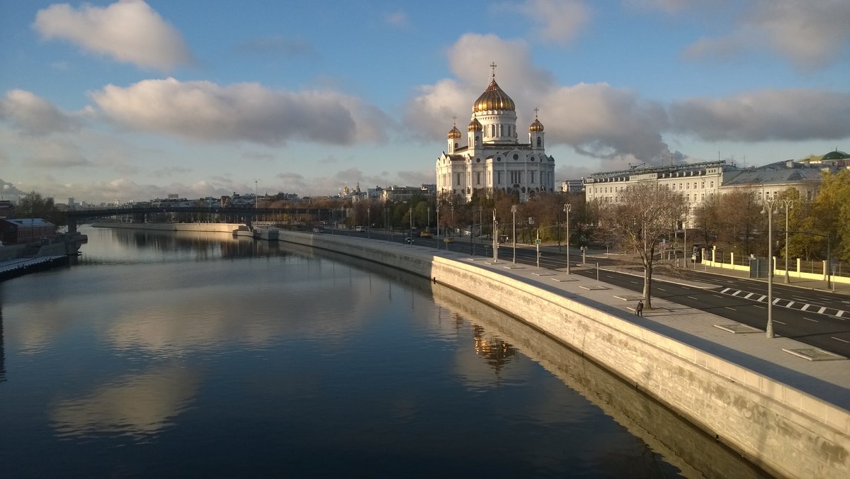 Отражение в Москва-реке - Юлия Ненахова