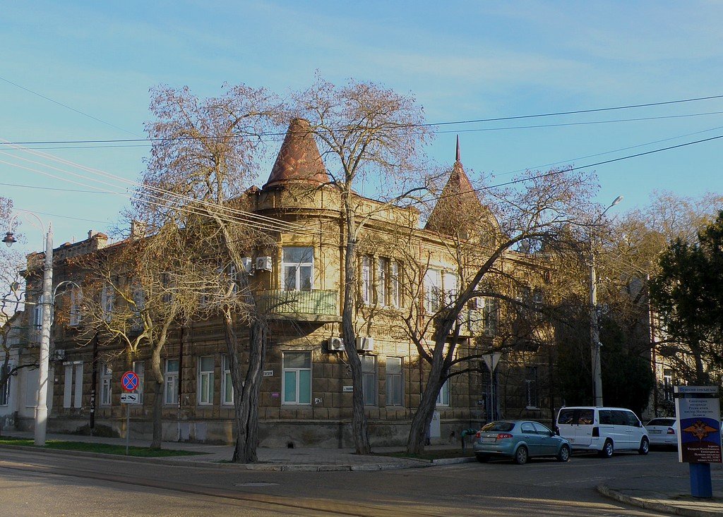 Старинный дом - Александр Рыжов