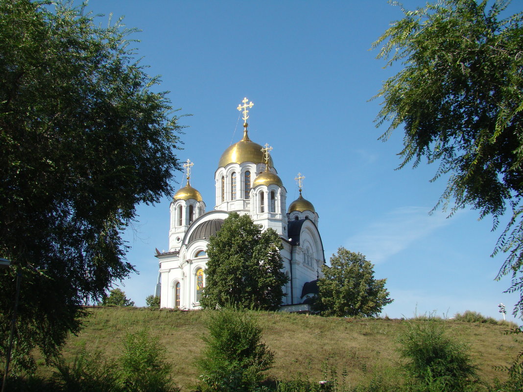 Храм  в честь св.Георгия Победоносца - марина ковшова 