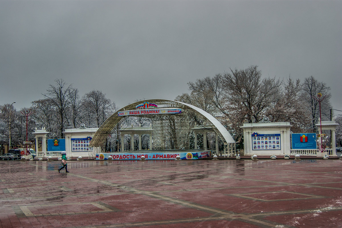 А снег идет и тает - Игорь Сикорский