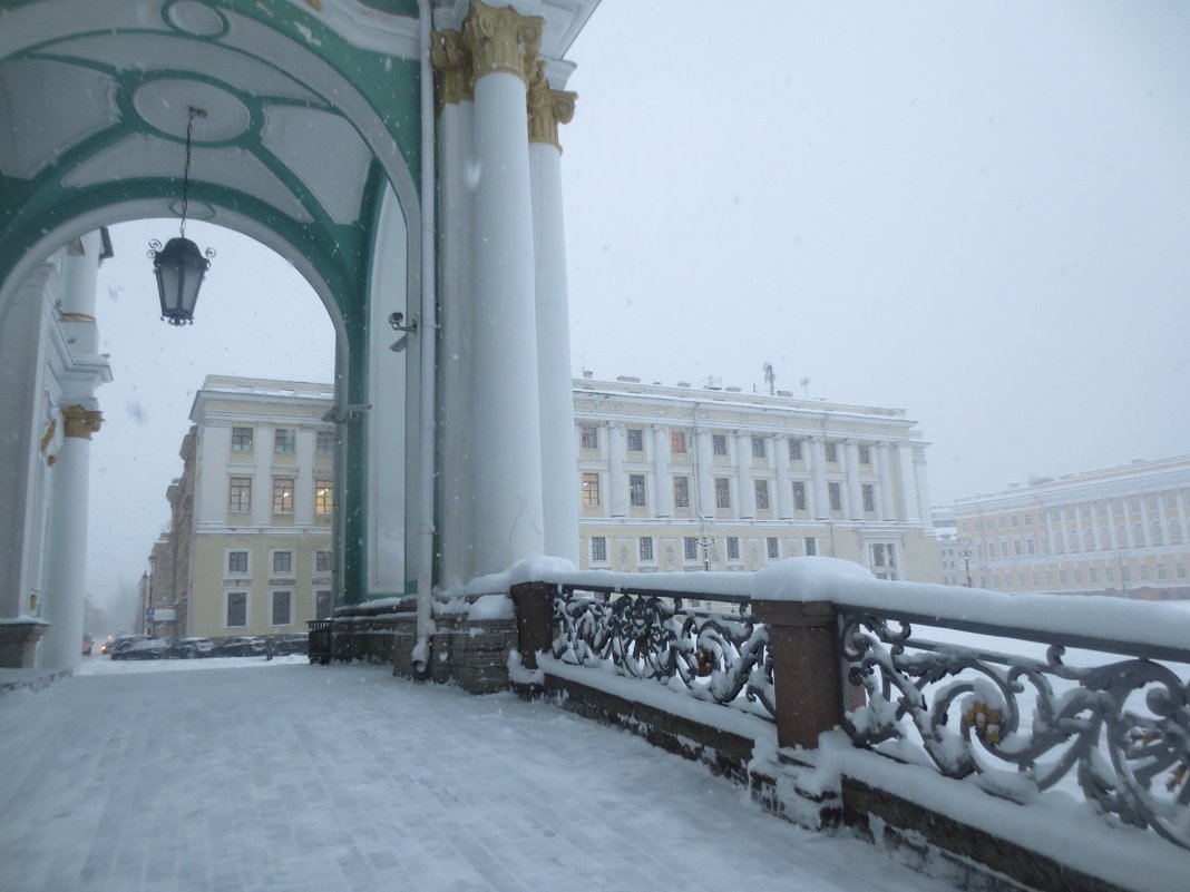 на Дворцовой в снежный день - Елена 