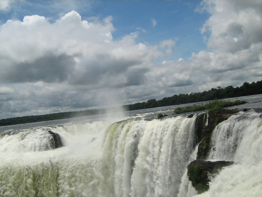 Вода водопада - Светлана 