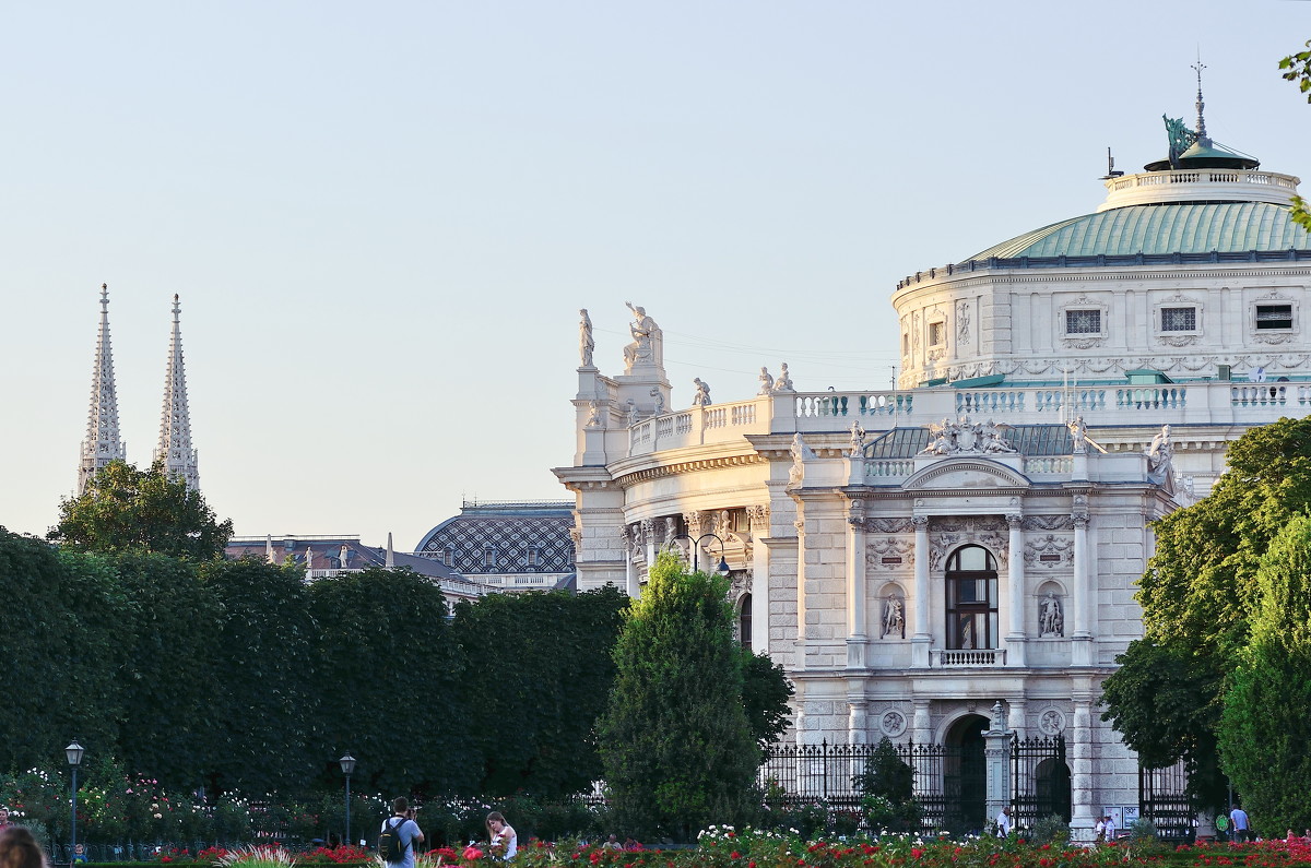 Hofburgteatr - Павел Сущёнок