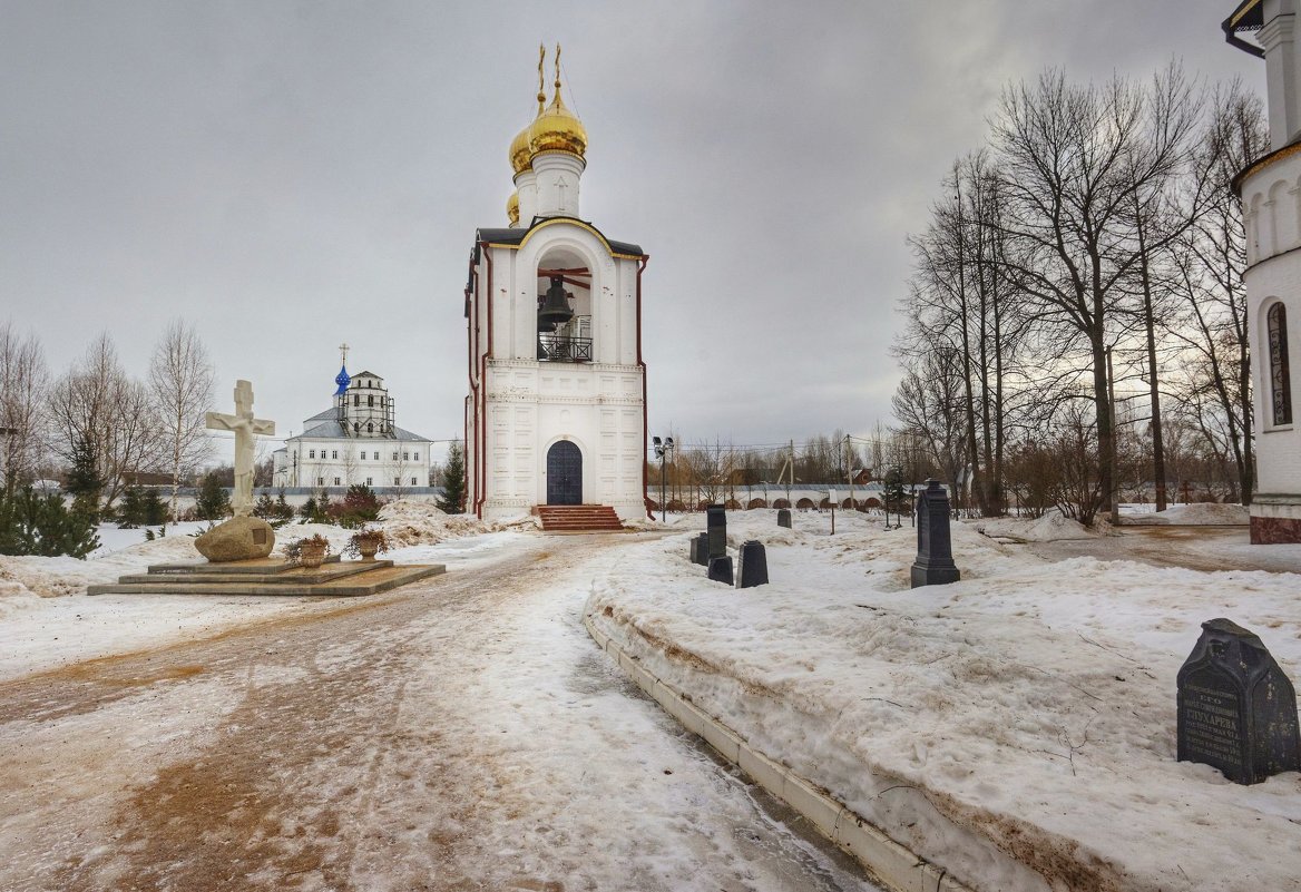 Никольский женский монастырь - Константин 