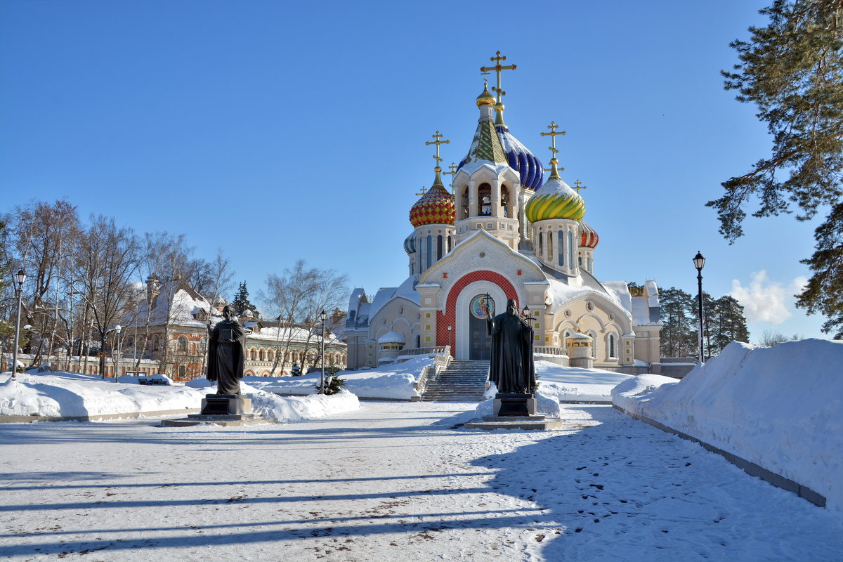 Храм в Переделкино - Леонид Иванчук