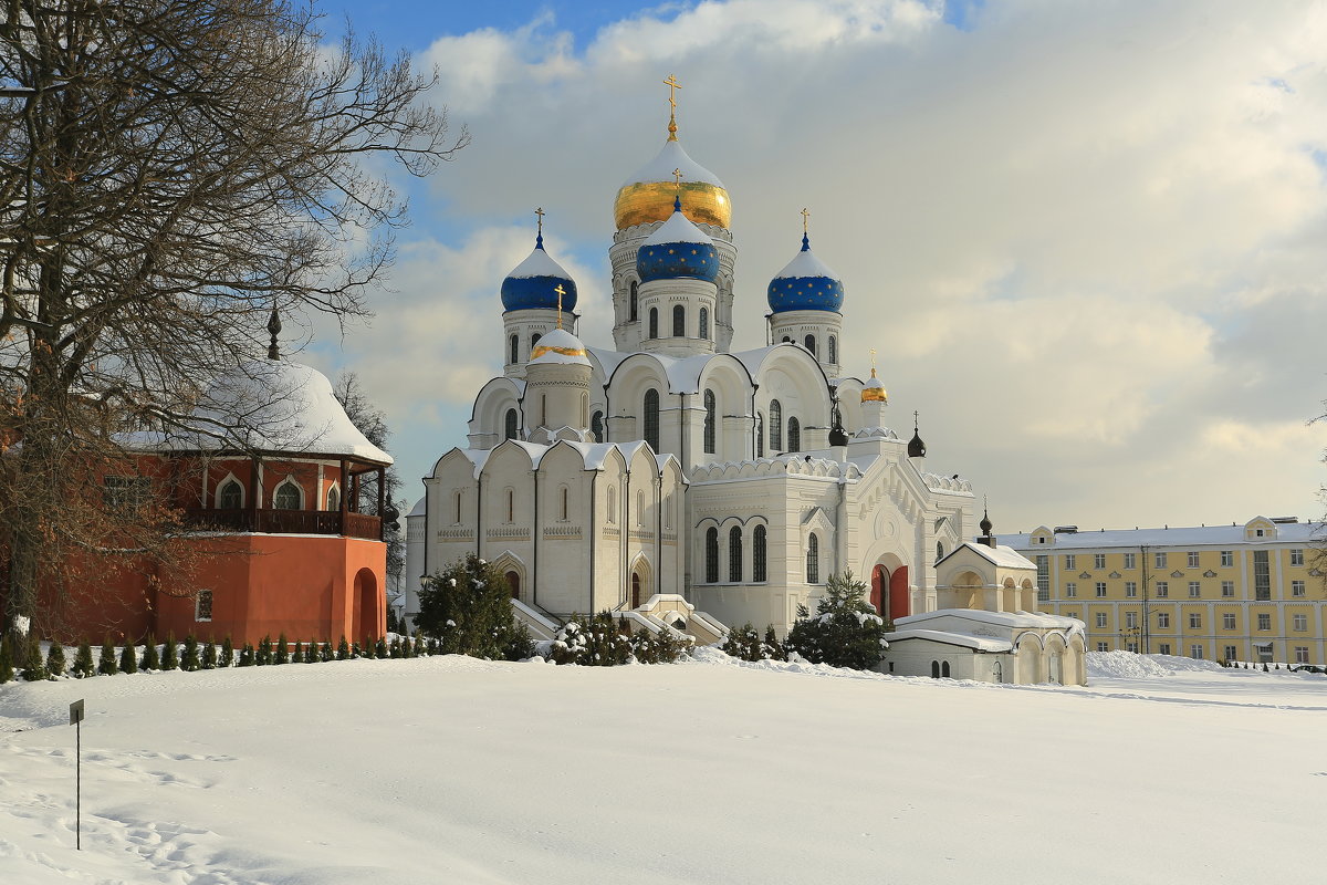 Николо угрешский монастырь картинки