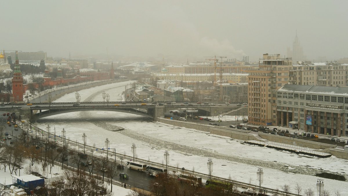 Замёрзшая река - Алексей Соминский