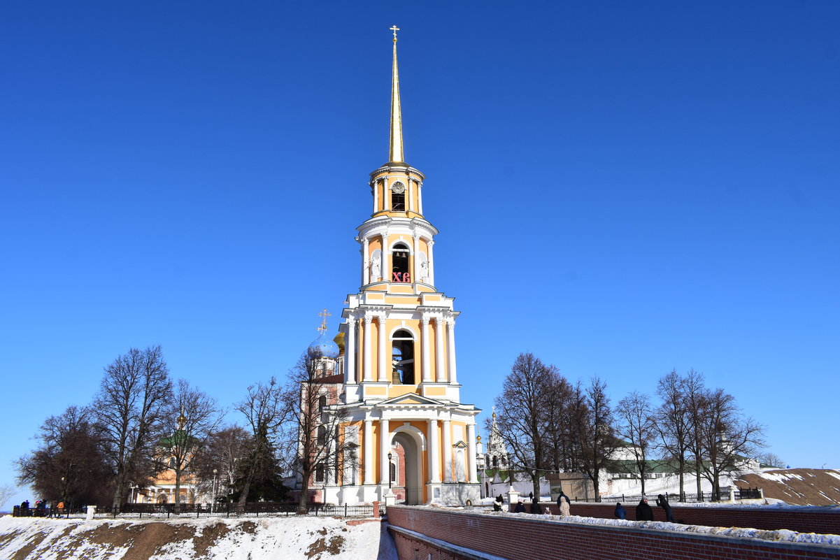 Соборная колокольня  Рязанского кремля - Galina Leskova
