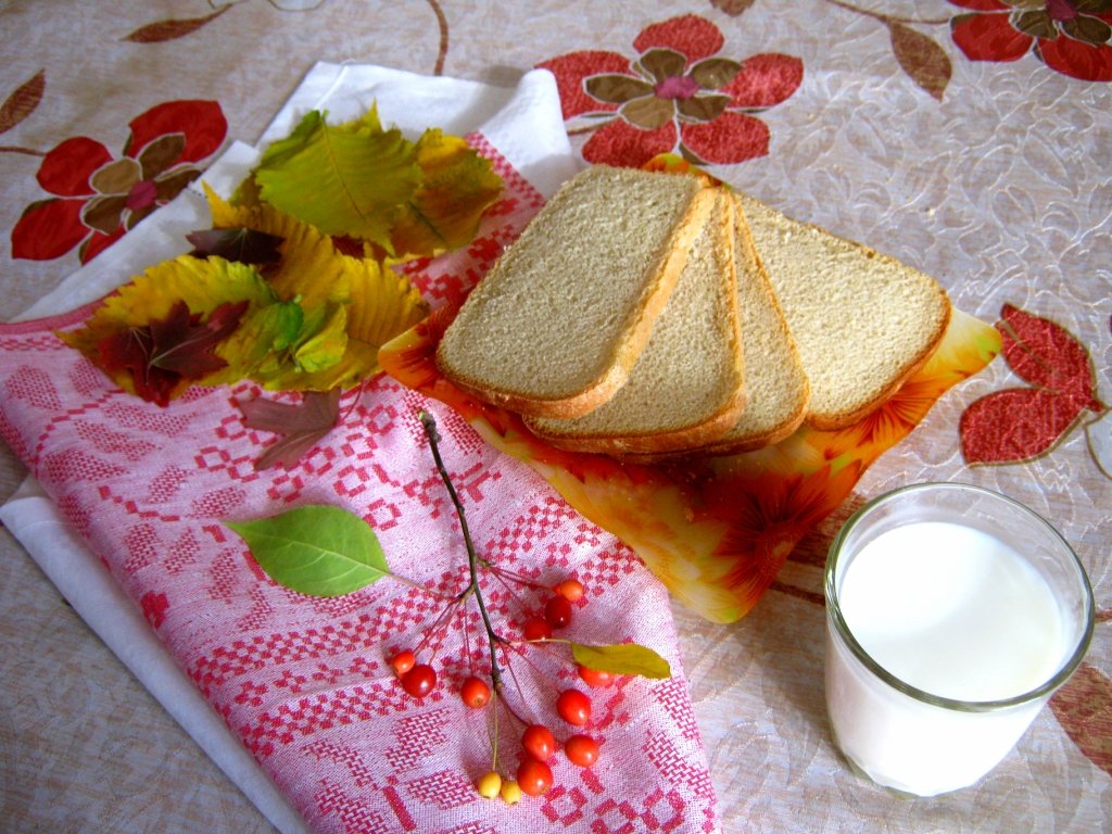 Хлеб и молоко - Марина Таврова 