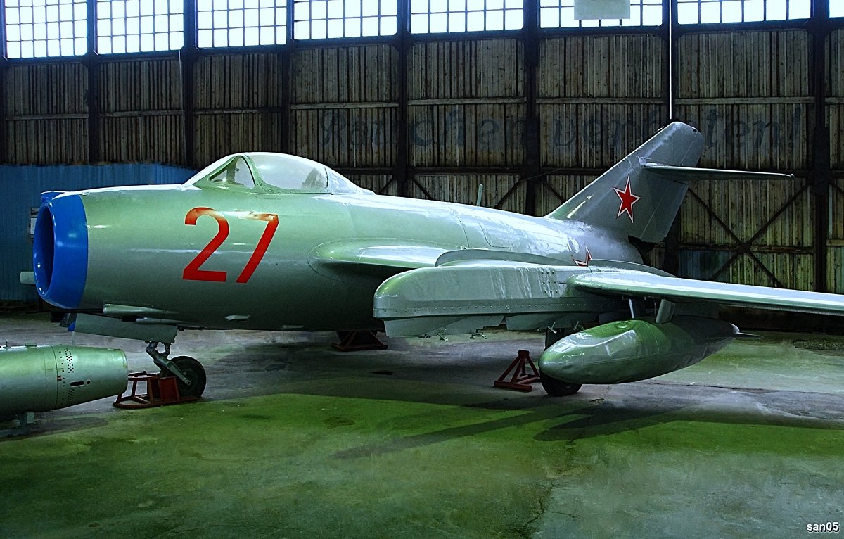 МиГ-15 бис - san05 -  Александр Савицкий