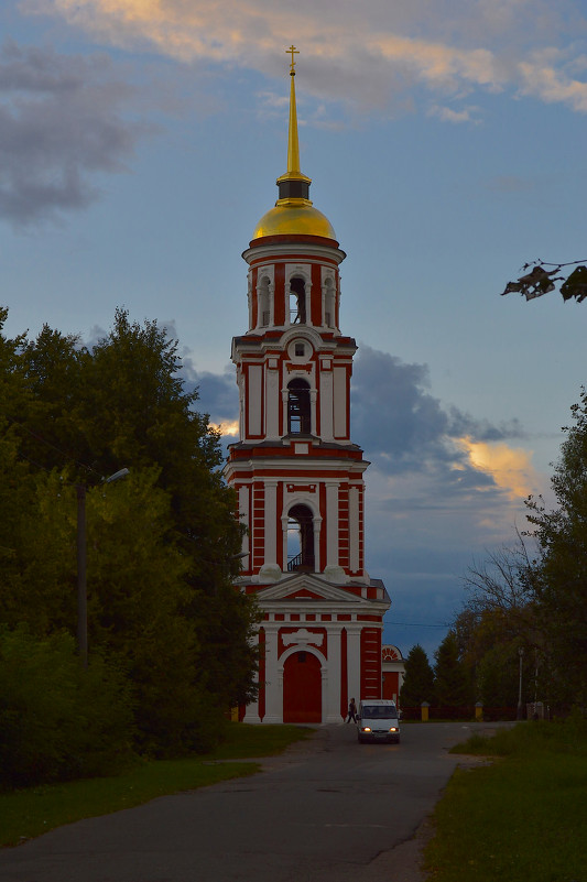 Колокольня, сумерки. - Sergey Serebrykov