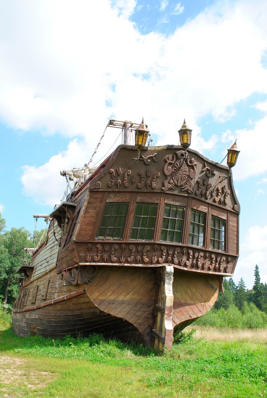 Старинный корабль - Виктория Горячева
