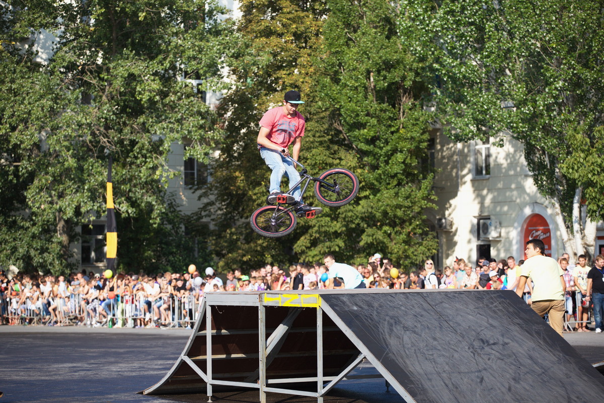 Stunt Moto Show. Таганрог. 10.08.2013 - Андрей Lyz