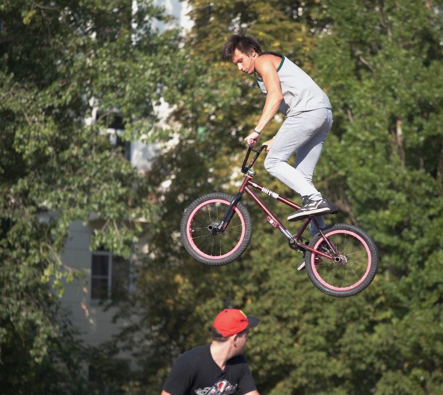 Stunt Moto Show. Таганрог. 10.08.2013 - Андрей Lyz