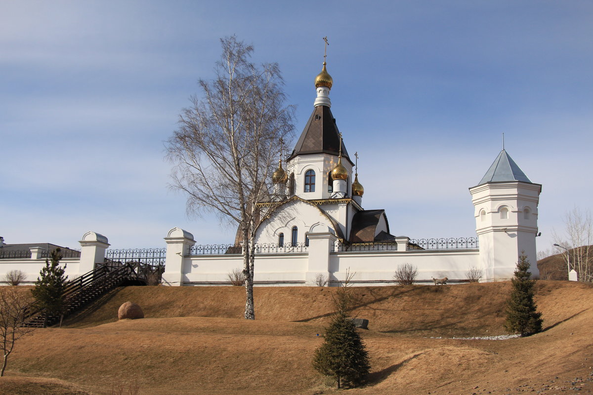 Святость - Лариса 