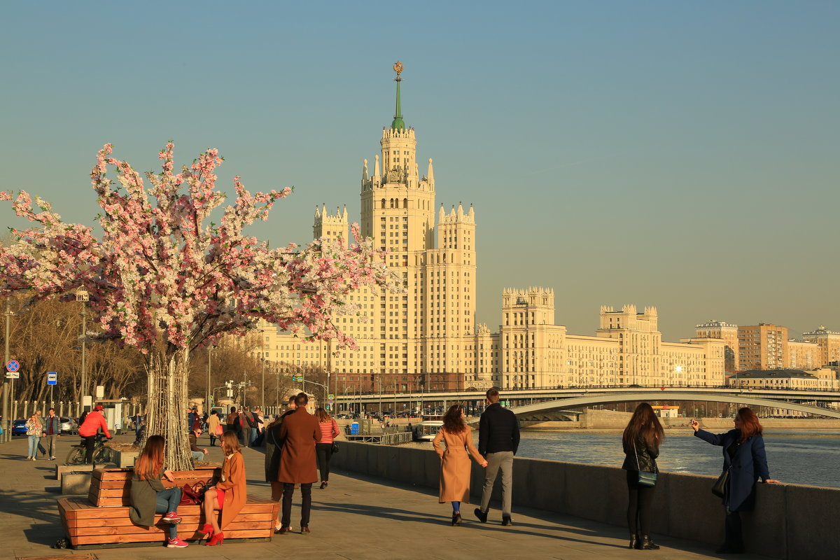 Картинки москва весной