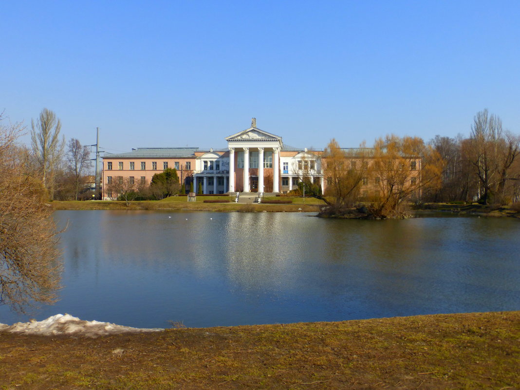 Главный Ботанический сад в апреле - Татьяна Лобанова