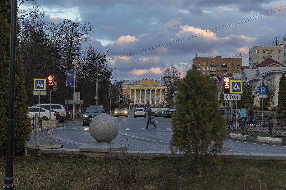 *** - Анатолий. Chesnavik.