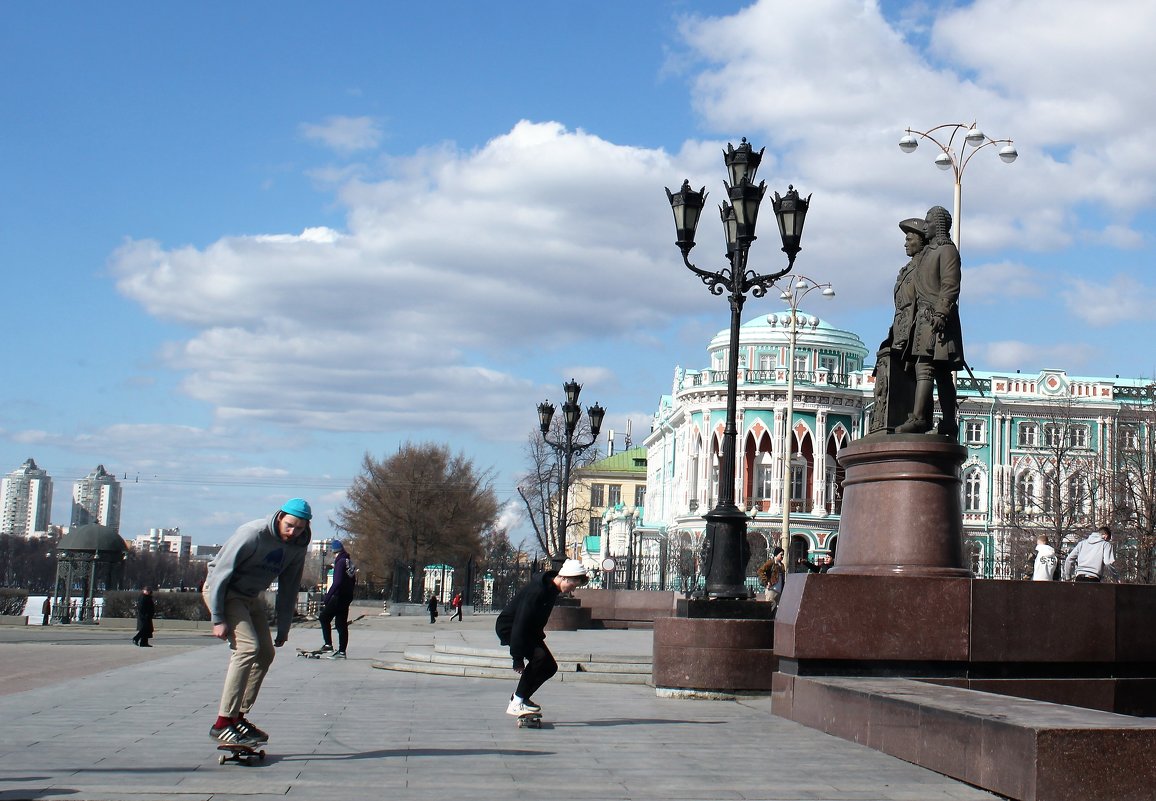 Весна в Екатеринбурге - Наталья Лунева 