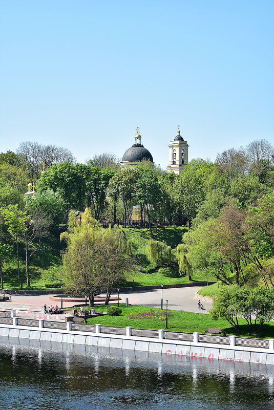 * - Сергей Землянский