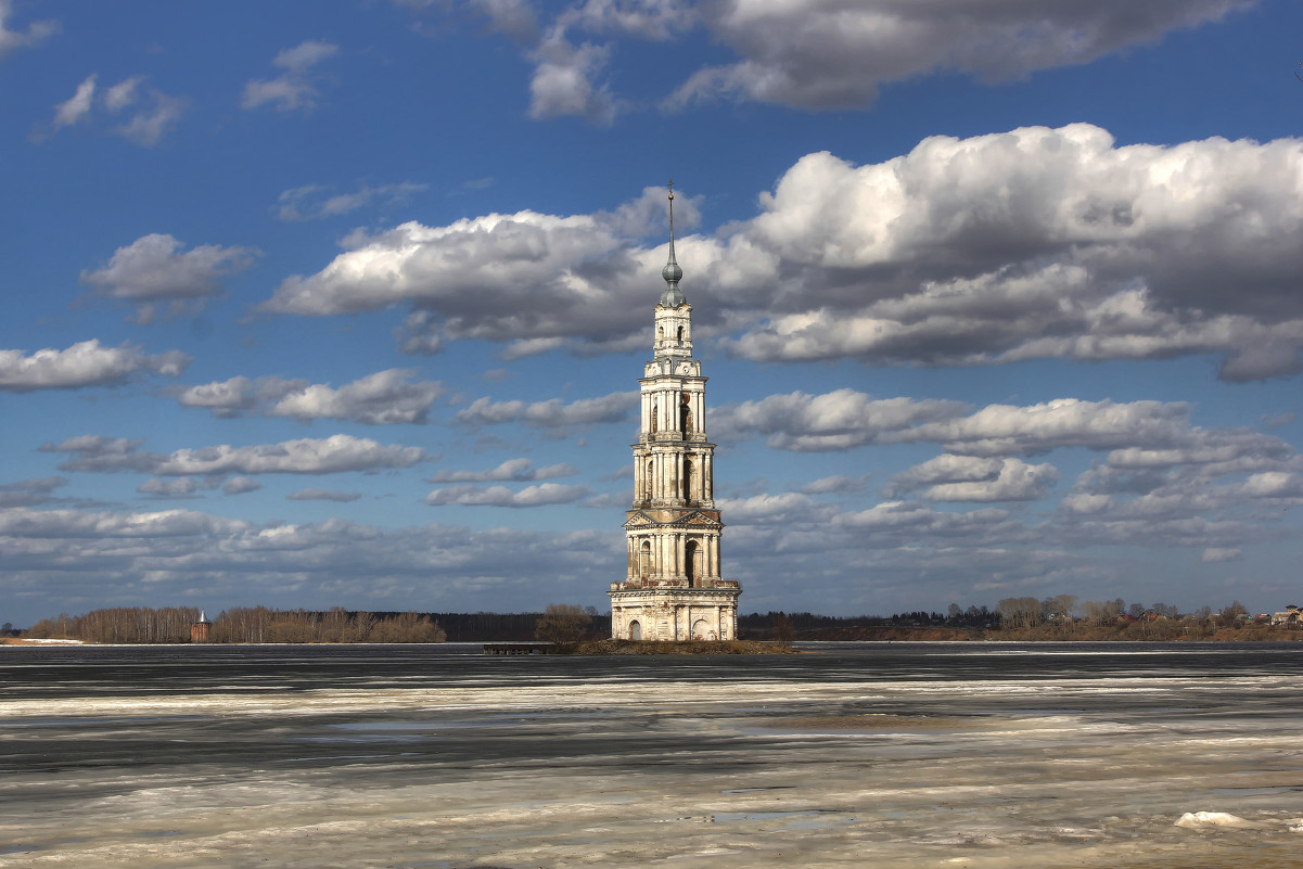 Затопленная колокольня Николаевского собора - Марина Черепкова