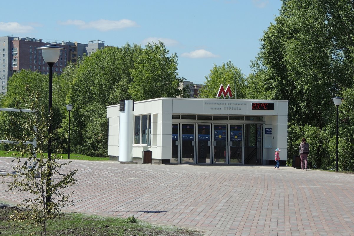Станция нижегородского метро "Стрелка" - Ирина Козлова