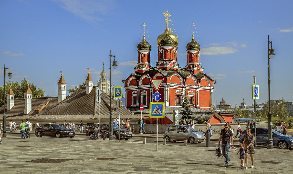 Москва.  Улица  Варварка. - В и т а л и й .... Л а б з о'в