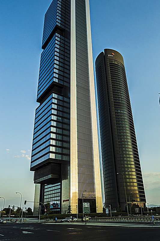 Cuatro Torres Business Area (Испания,Мадрид) - Игорь 