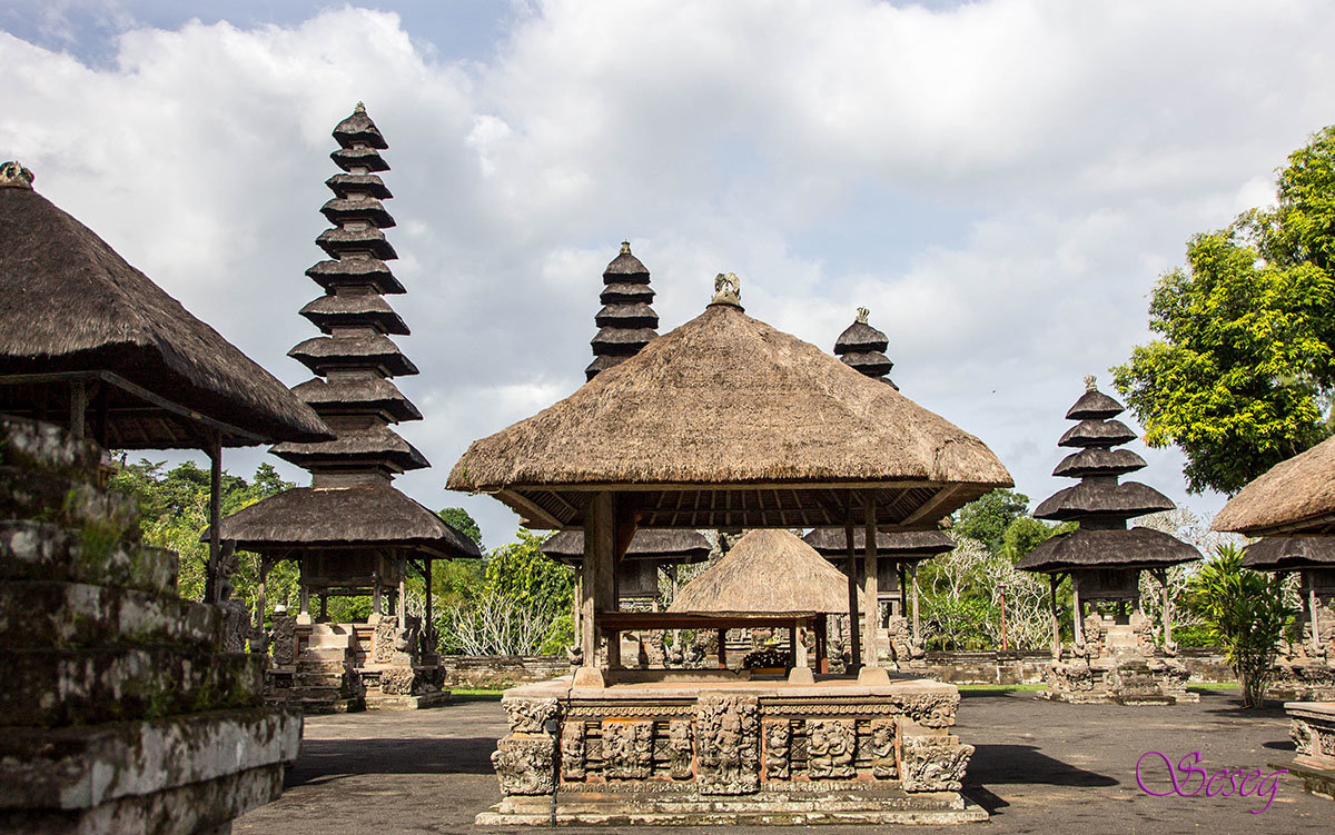 храмы о.Бали - seseg Seseg