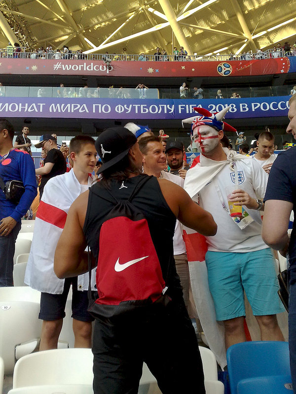 "Не уеду из России, пока не выпью здесь все пиво", - сказал англичанин. - MILAV V
