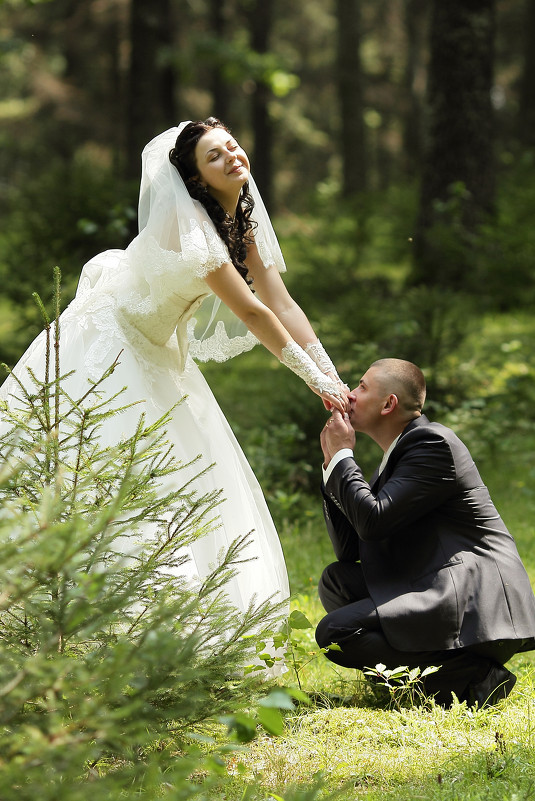 свадебная в лесу - Ирина Исова 