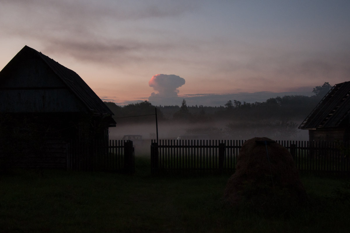 Ядерный взрыв ночных облаков - Alexander Petrukhin 