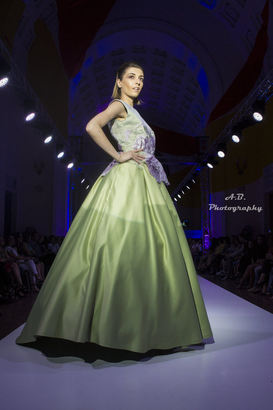 Oriflame Faishon show in Yerevan - Arshak Badalyan